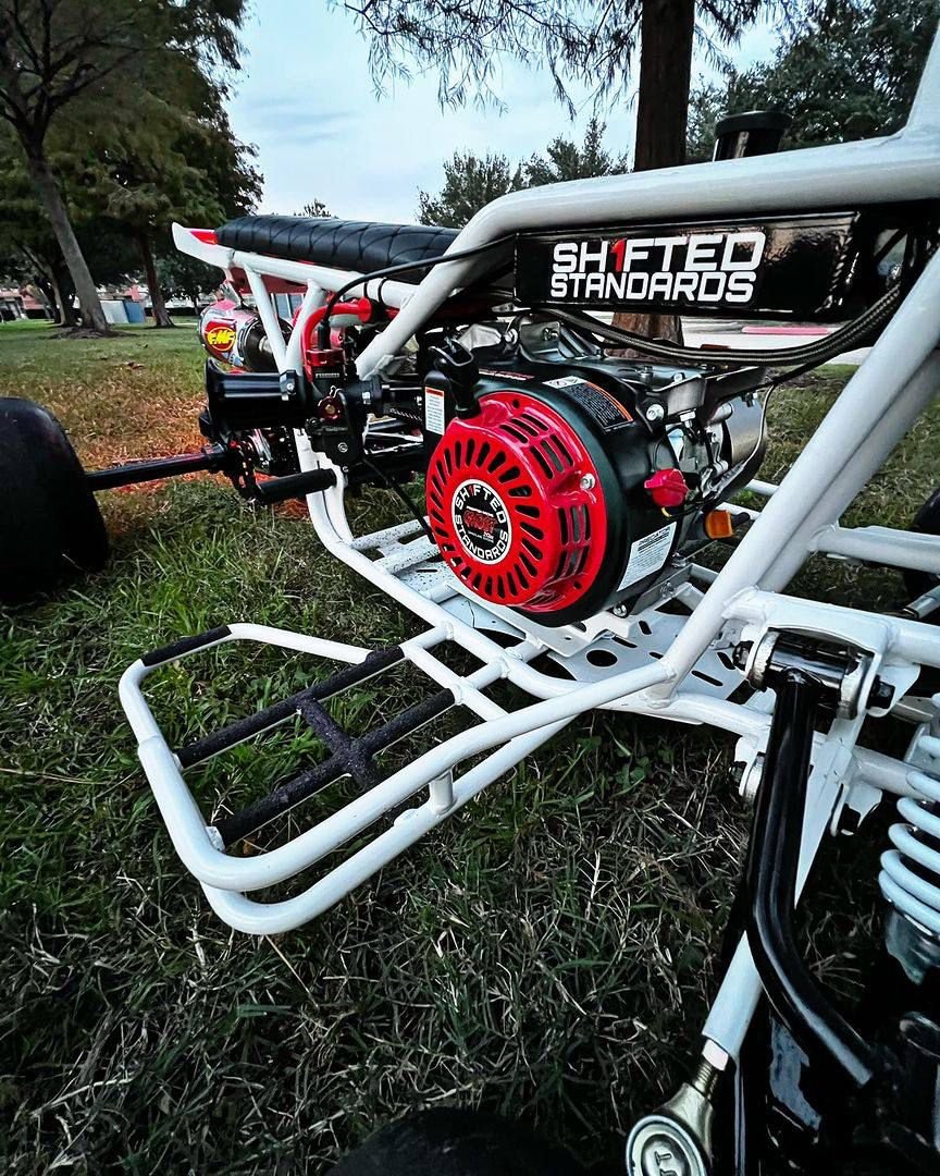 The white mini quad - Image 4